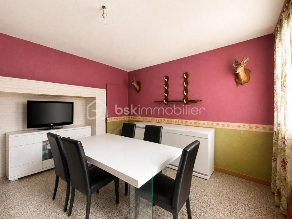 Vente Maison Maison avec fort potentiel sur plus de 1 100 m² de terrain constructible Feuquieres en vimeu