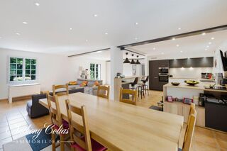  Maison à vendre 6 pièces 220 m²
