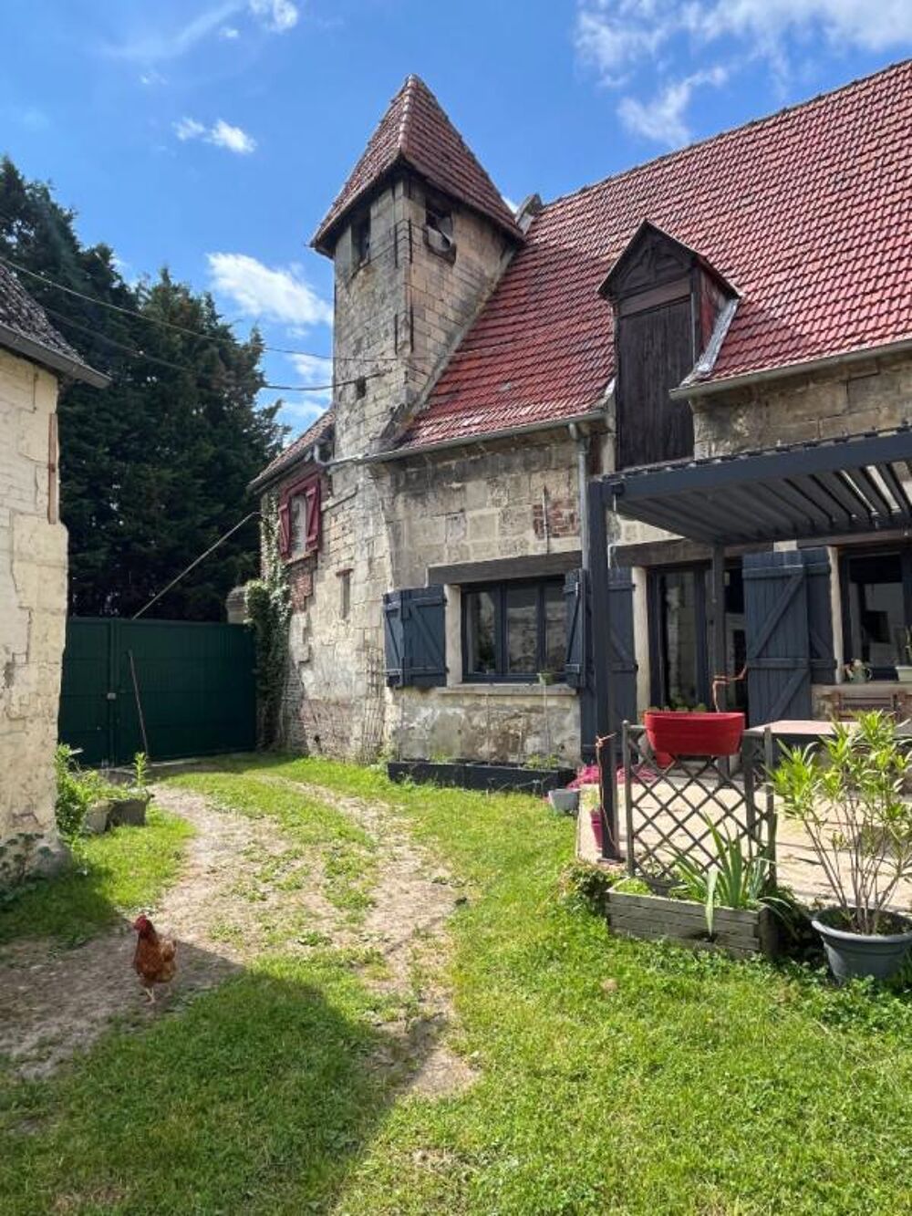 Vente Maison Corps de ferme Complet  avec dépendances et Box : 7 pièce(s) 174 m2 Compiegne