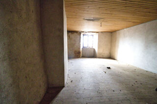  Maison  vendre 6 pices 180 m