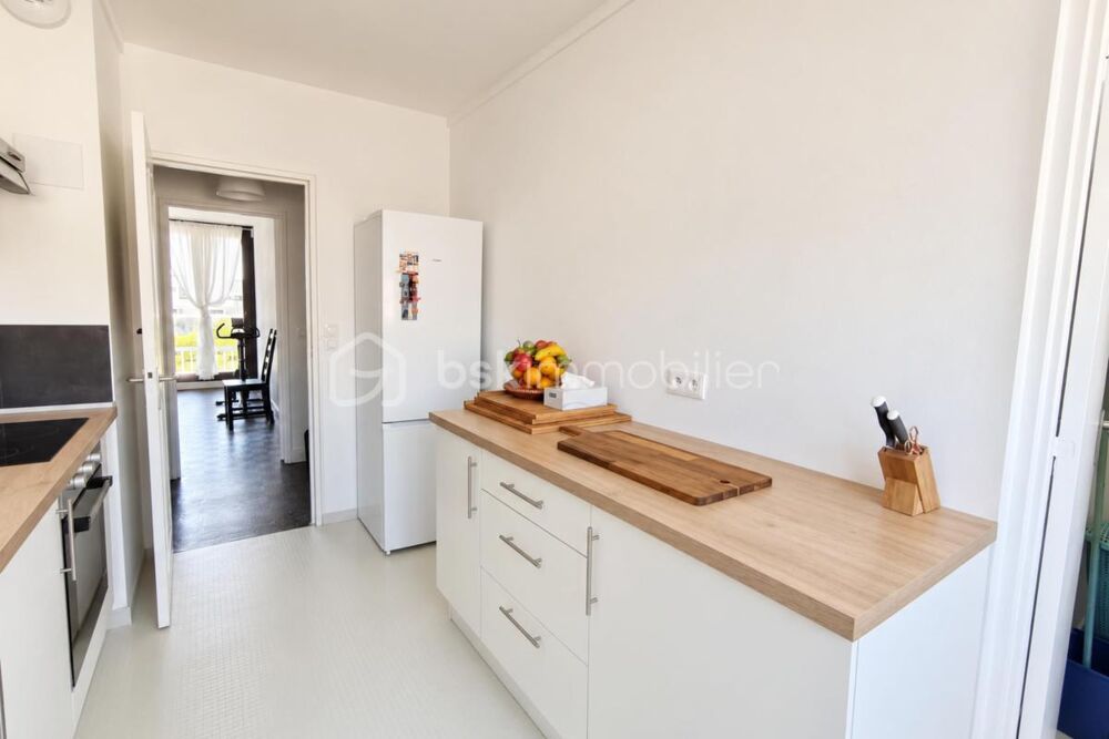 Vente Appartement Appartement 3 pièces 69m² – entièrement rénové – 2 chambres – parking Saint cyr l ecole