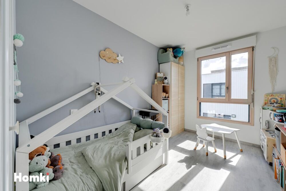 Vente Appartement Nanterre Ville –T3 avec terrasse au dernier étage Nanterre