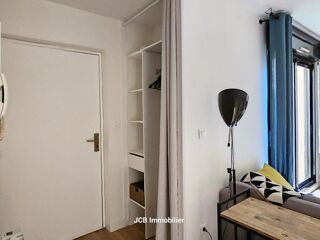  Appartement à louer 2 pièces 35 m²