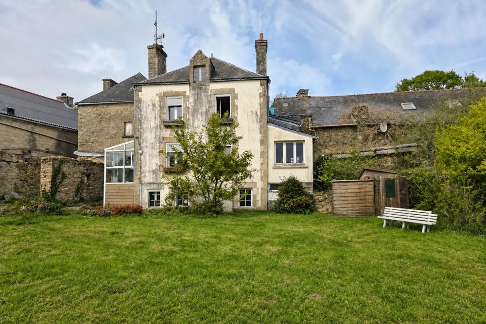 Maison de charme 130 m² à Saint-Caradec-Trégomel