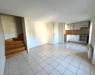  Maison à louer 4 pièces 69 m²