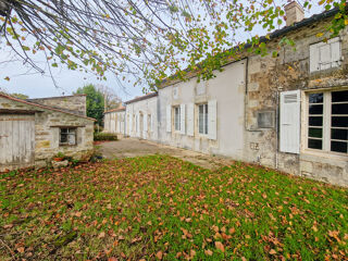  Propriété/château à vendre 9 pièces 250 m²