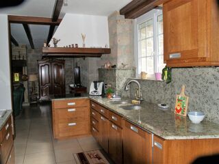  Maison � vendre 9 pi�ces 268 m�