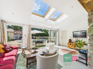  Maison à vendre 8 pièces 220 m²