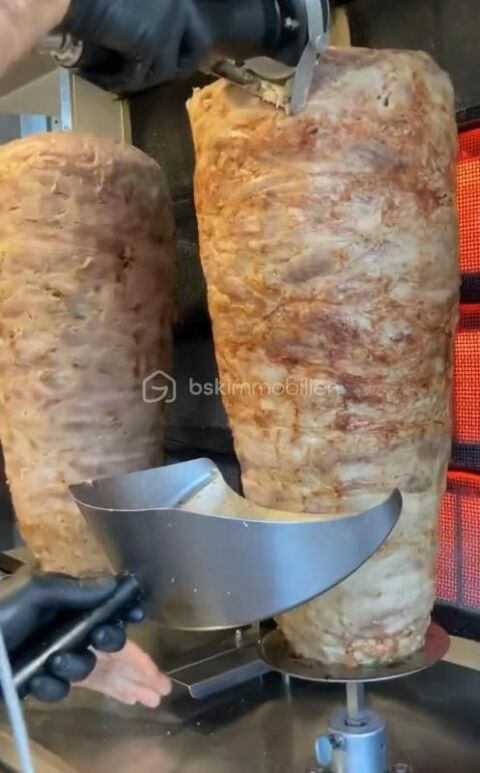   FOND DE COMMERCE RESTAURATION RAPIDE / KEBAB                       SITUATION EXCEPTIONNELLE !! 
