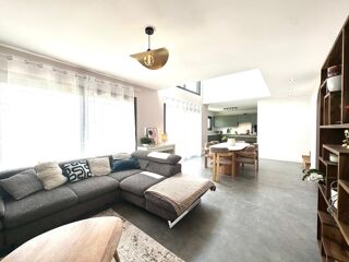  Maison  vendre 9 pices 127 m