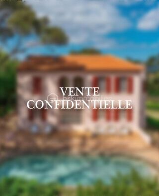  Propri�t�/ch�teau � vendre 10 pi�ces 300 m�