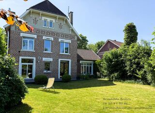  Maison à vendre 9 pièces 215 m²