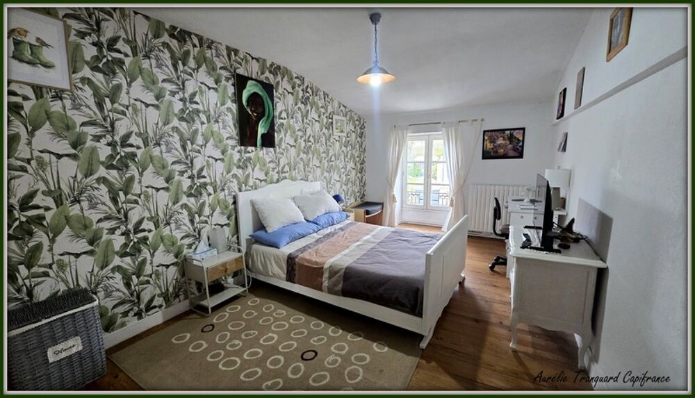Maison à vendre 5 pièces VARAIZE (17) d'environ 145m² avec 4 chambres, garage et 700m² de terrain PLEIN SUD