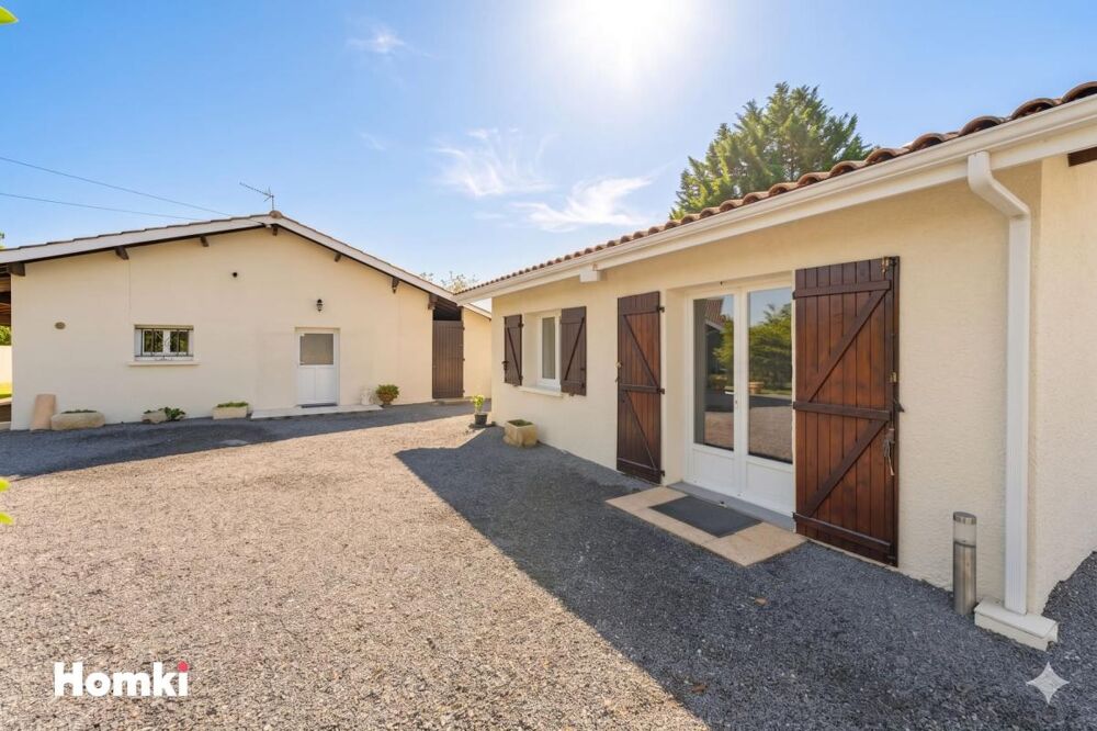 Vente Maison Maison/Villa T4 de 142 m² + T2 indépendant de 20 m² à Saint-Médard-en-Jalles 33160 Saint medard en jalles