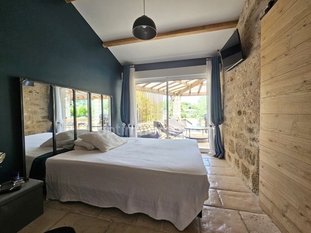 Vente Maison Maison en pierre atypique de 122 m² 3 chambres et 1 bureau au bord de la « Touvre »– Coup de cœur assuré à MAGNAC SUR TOUVRE (16 Magnac sur touvre