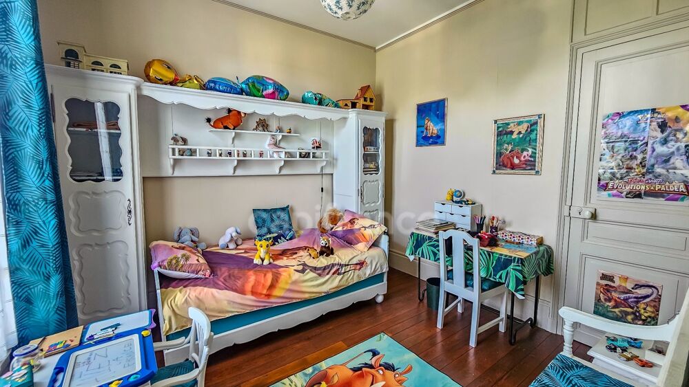 à vendre  Propriété/château Étampes (91150)