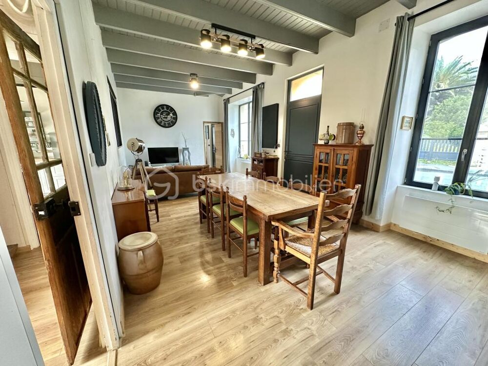 Vente Immeuble RARE À POULDREUZIC – 212 m² habitables – Dépendance – Jusqu'à 3 habitations indépendantes Pouldreuzic