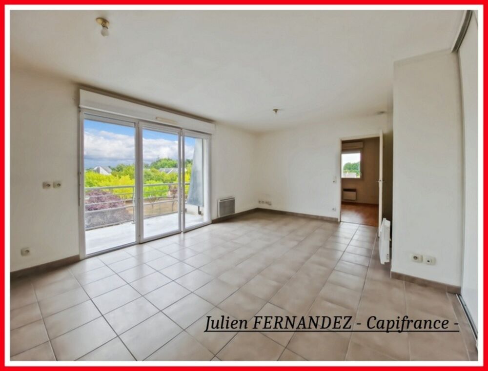 Dpt Indre et Loire (37), à vendre CHAMBRAY LES TOURS Appartement T2 de 41.72m² et 2 places de parking