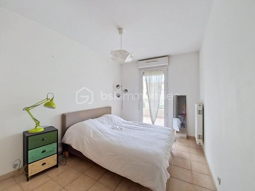 Location Appartement CAVAILLON – SPACIEUX T4 MEUBLÉ DE 88,20 M² AVEC TERRASSE, BALCON ET BOX Cavaillon