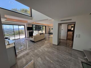  Villa � vendre 7 pi�ces 370 m�