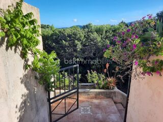  Villa à vendre 5 pièces 136 m²