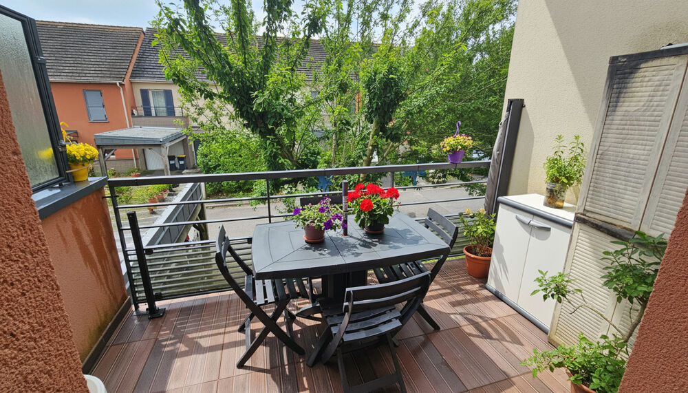 Vente Appartement Trappes / Duplex récent de 96 m2 / 3 chambres + 2 parkings Trappes