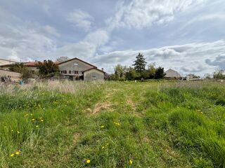  Terrain à vendre 611 m²