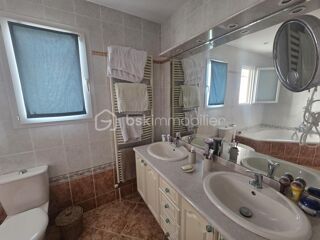  Villa à vendre 6 pièces 140 m²
