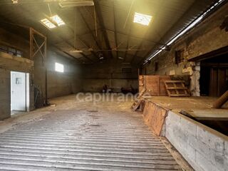  Remise / Grange � vendre 2 pi�ces 280 m� Marsais