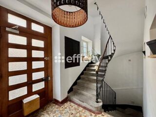  Immeuble à vendre 15 + pièces 400 m²