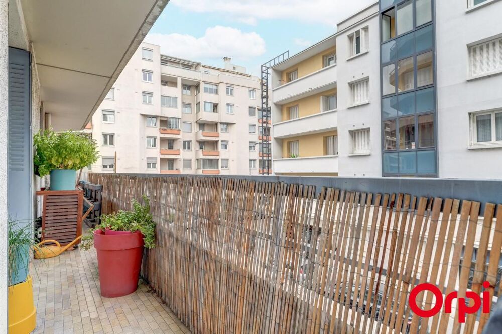 Vente Appartement Villeurbanne Gratte-Ciel – Spacieux T4 avec Balcon et DPE C Villeurbanne