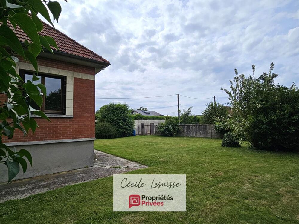 Pavillon sur sous-sol complet avec dépendances et garages