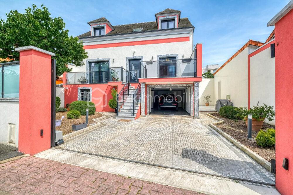 Maison familiale contemporaine avec terrasse et confort premium  Champigny-sur-Marne