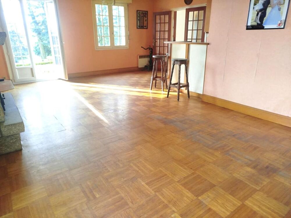 Grande maison familiale en campagne