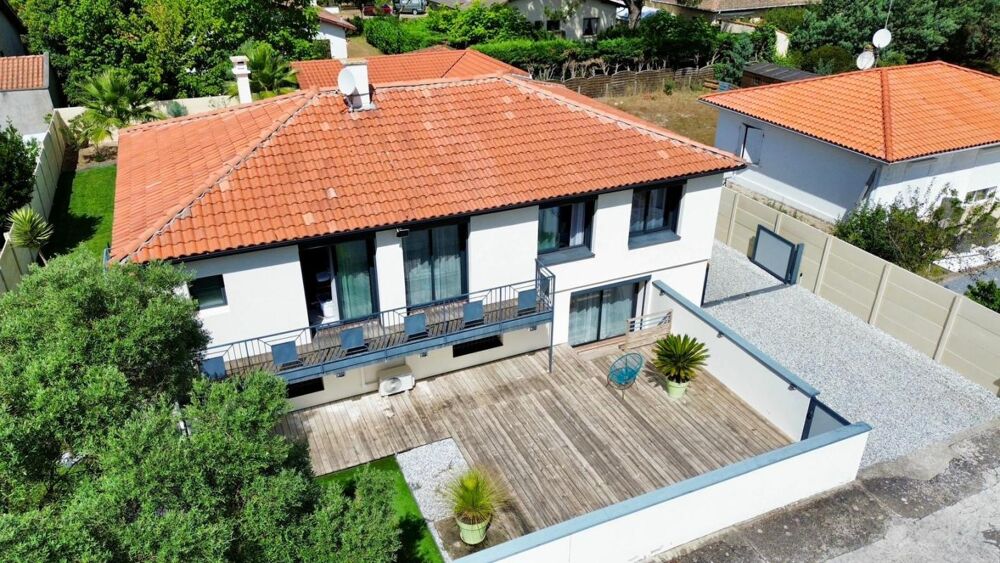 Biscarrosse Plage - Maison avec piscine, jacuzzi et fort potentiel locatif à 800 mètres de l'océan