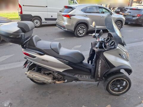 Annonce voiture Moto PIAGGIO 2490 €