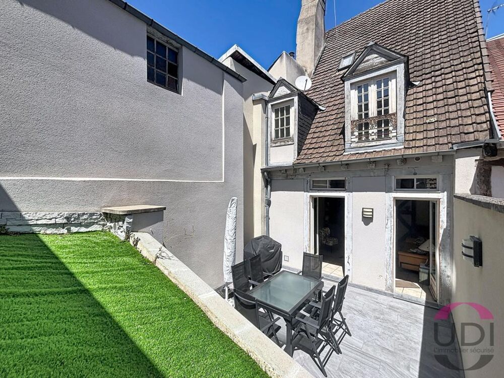 Maison / Appartement de caractère 125 m²  Terrasse, garage et cachet exceptionnel au coeur de la cité médiévale