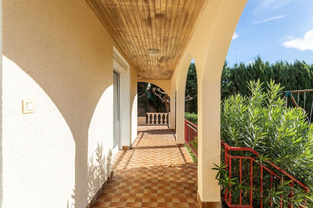 Vente Maison Maison/Villa T9 de 195 m² à Lignan-sur-Orb 34490 Lignan sur orb