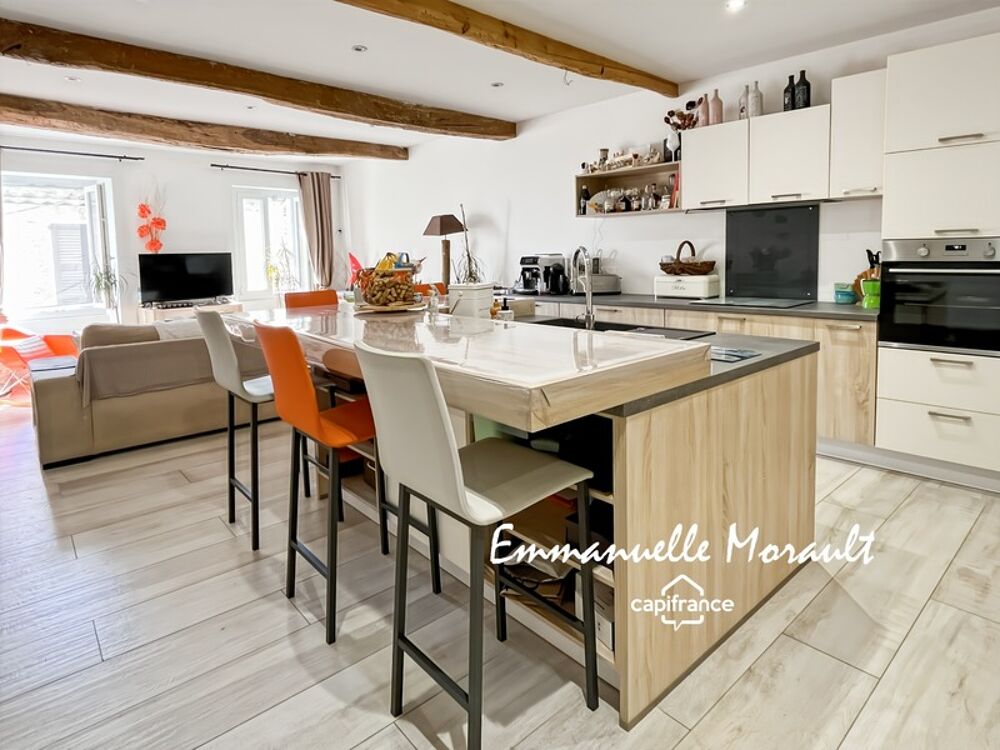 Appartement duplex T3 avec cave à BAGNOLS EN FORET (83)