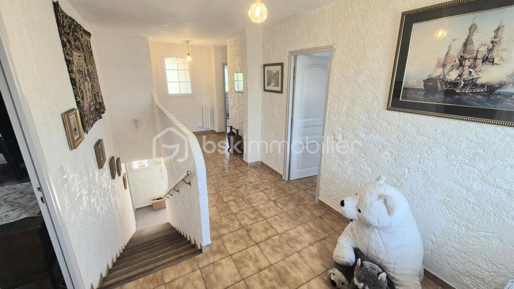 � vendre  Villa La Farl�de (83210)