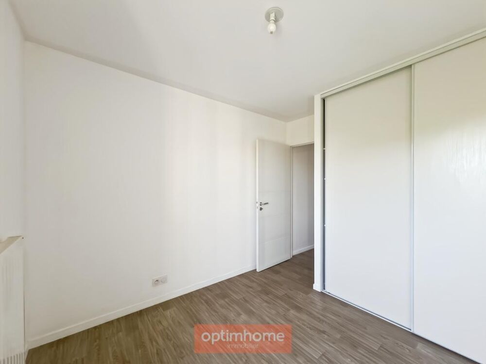 Vente Appartement RENNES LA COURROUZE – T3 62 M² – DERNIER ÉTAGE – LOGGIA – PARKING – MÉTRO AU PIED Rennes