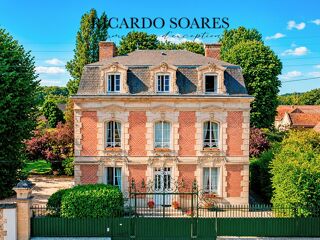  Propriété/château à vendre 11 pièces 278 m²