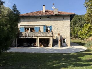  Propriété/château à vendre 8 pièces 343 m²