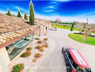  Maison � vendre 15 + pi�ces 471 m�