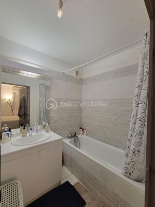  Appartement  vendre 2 pices 49 m