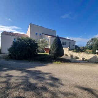 Propriété/château à vendre 10 pièces 307 m²
