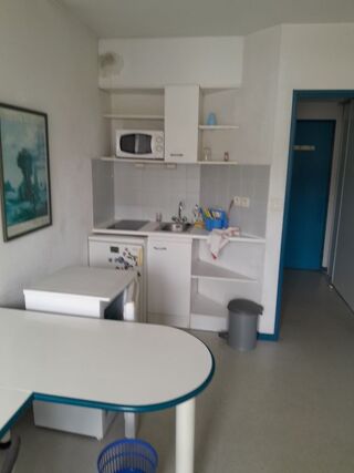  Appartement à louer 1 pièce 20 m²