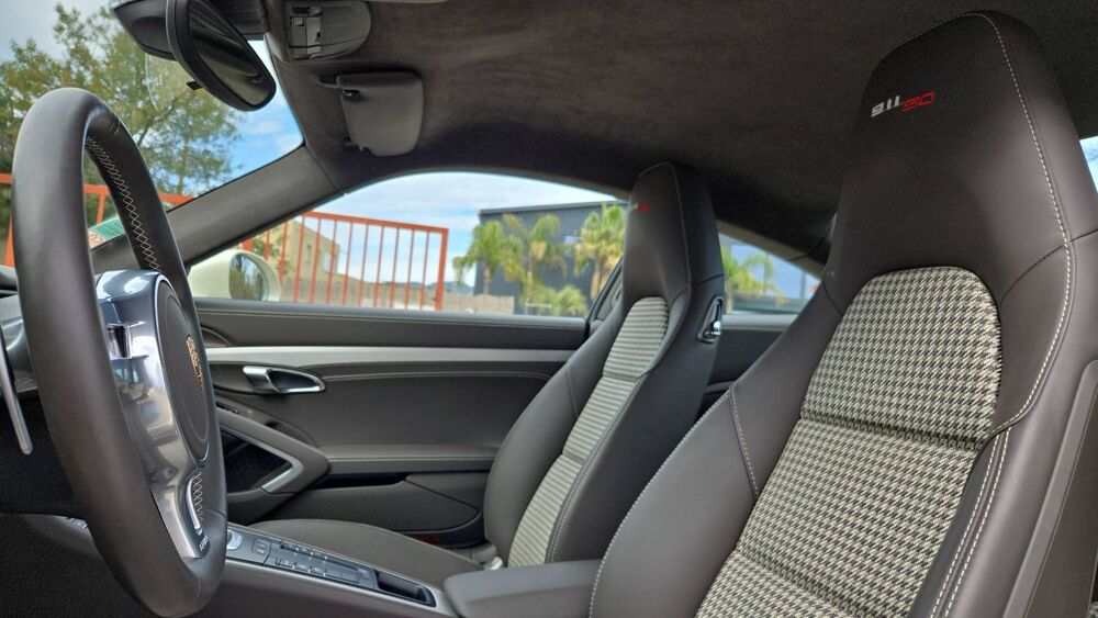 911 Carrera S (991) 3.8 400 50th Anniversaire - Automatique 2014 occasion 83000 Toulon