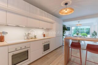  Maison � vendre 11 pi�ces 270 m�