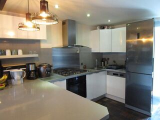  Propri�t�/ch�teau � vendre 8 pi�ces 198 m�